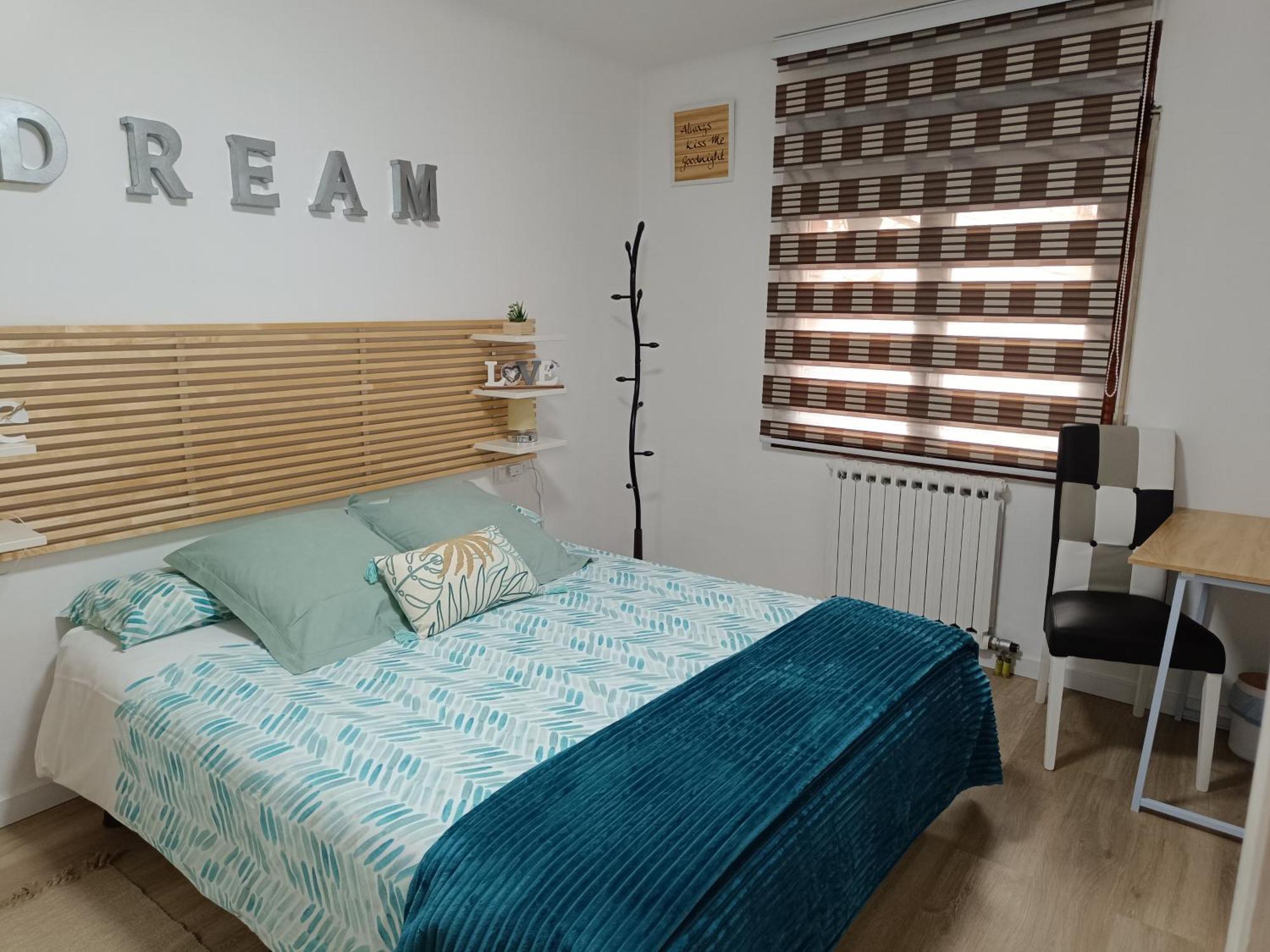 Apartamento Estel La Seu d'Urgell Buitenkant foto