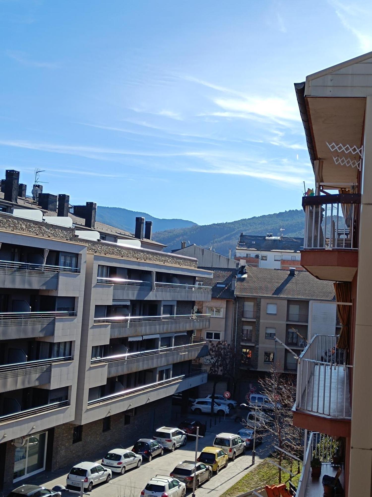 Apartamento Estel La Seu d'Urgell Buitenkant foto